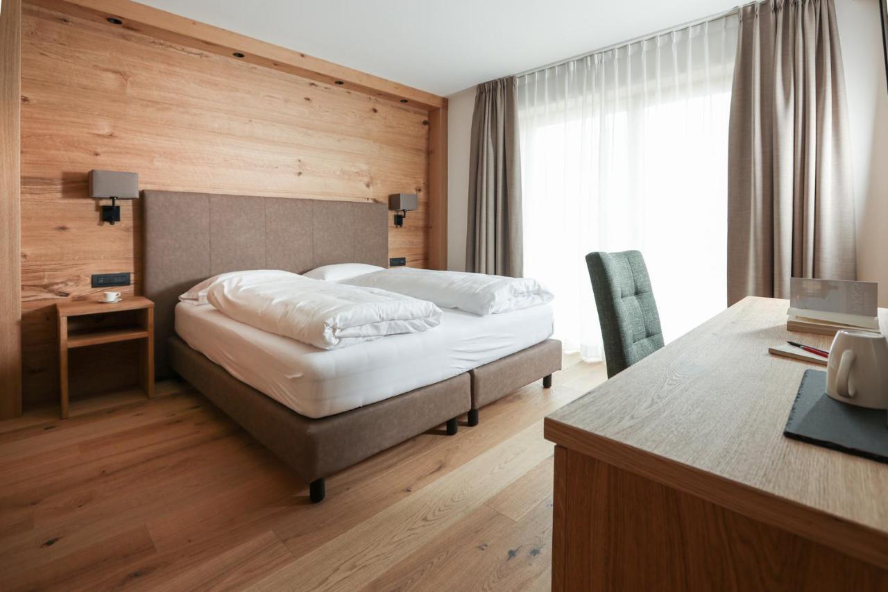 Hotel Li Anta Rossa Livigno Exterior photo