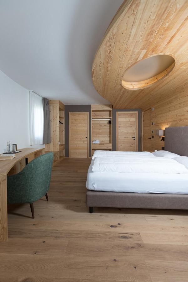 Hotel Li Anta Rossa Livigno Exterior photo