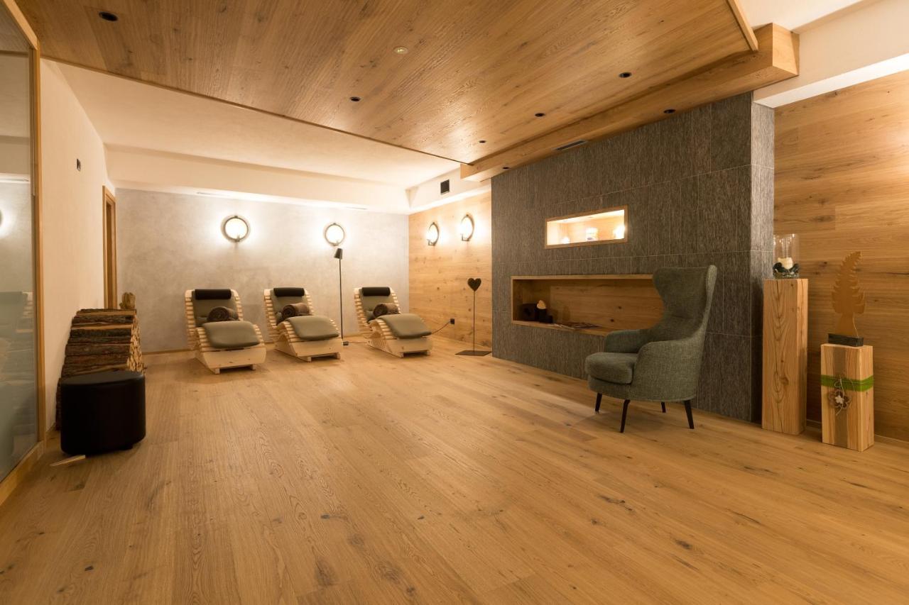Hotel Li Anta Rossa Livigno Exterior photo